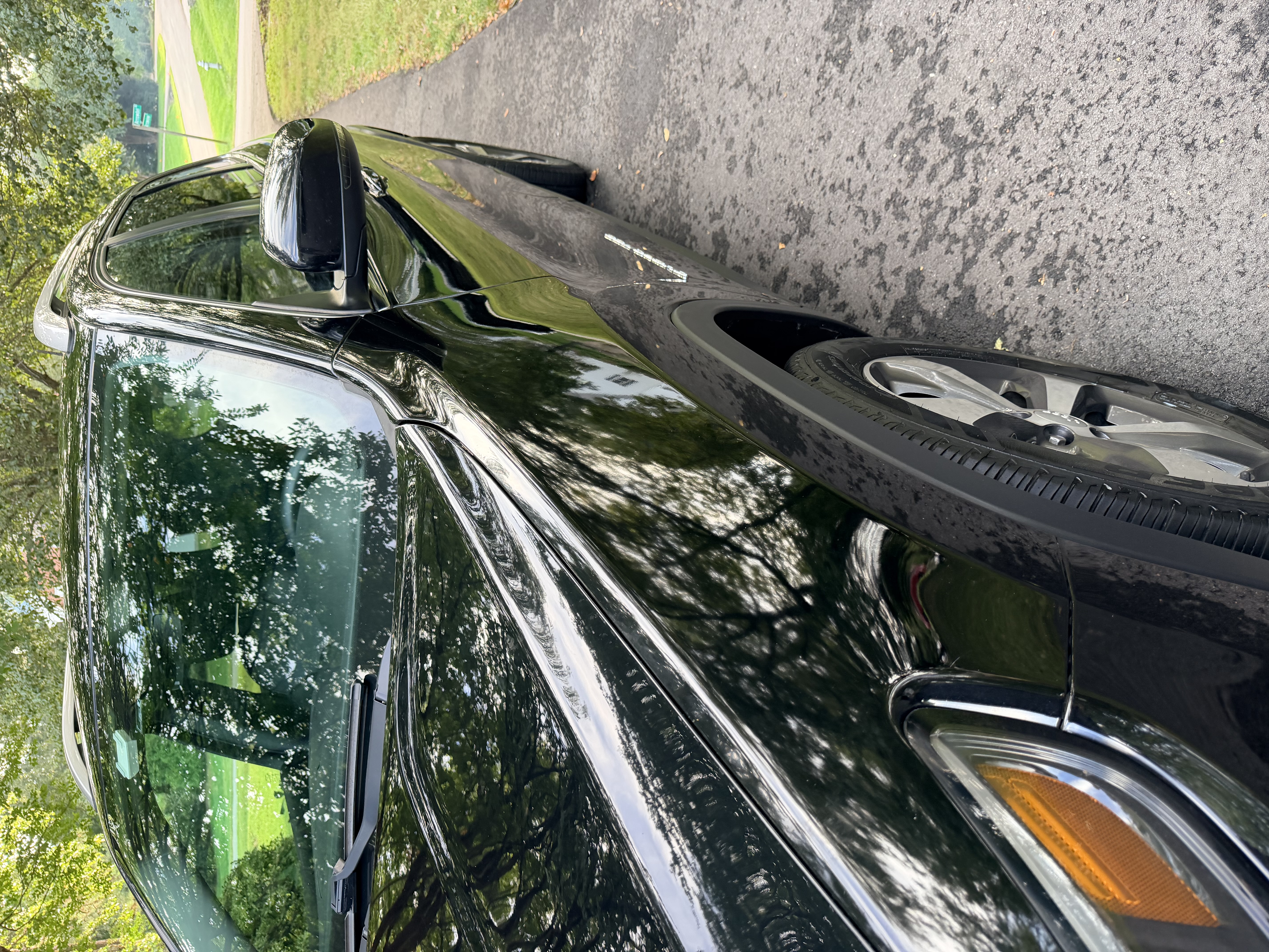 Used 2019 Jeep Cherokee Limited FWD image 6