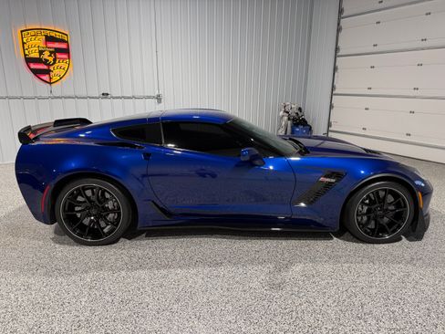 Used 2017 Chevrolet Corvette Z06 image 5