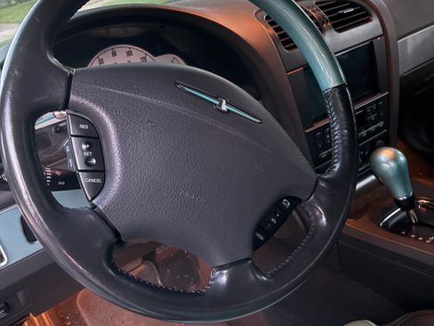 Used 2002 Ford Thunderbird RWD image 6