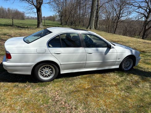Used 2002 BMW 525i Sedan RWD image 4