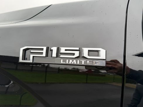 Used 2018 Ford F150 Limited image 17