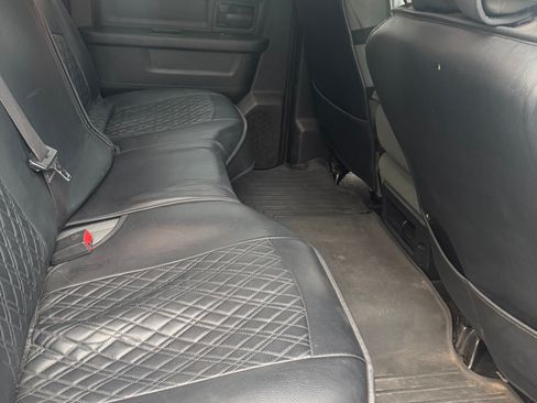 Used 2014 RAM 2500 Tradesman w/ Chrome Appearance Group AWD/4WD image 10
