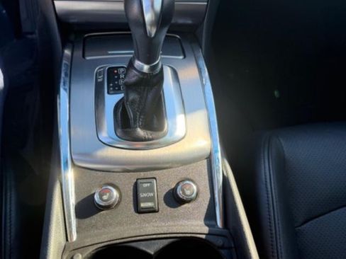 Used 2015 INFINITI Q40 AWD image 10