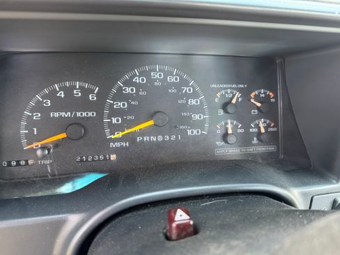 Used 1999 Chevrolet Silverado 1500 4x4 Extended Cab w/ Off-Road Chassis Pkg image 8