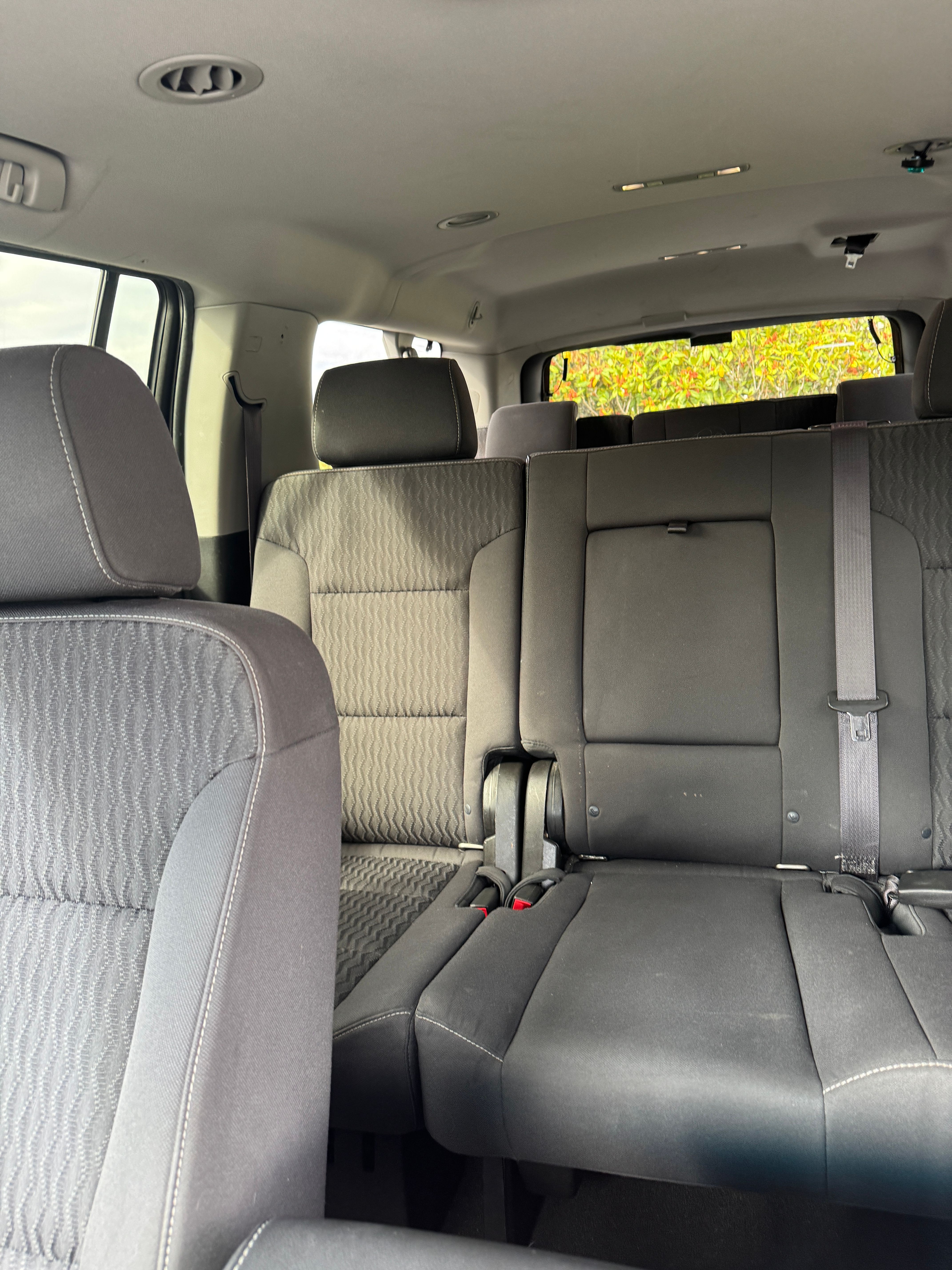 Used 2016 Chevrolet Suburban LS AWD/4WD image 9