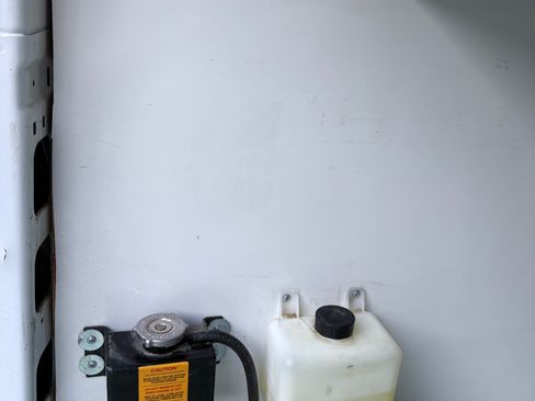 Used 2018 Mercedes-Benz Sprinter 2500 image 21