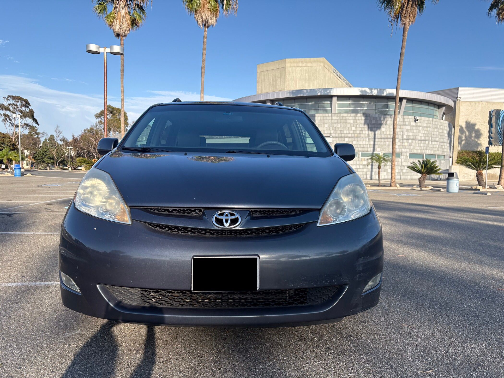 Used 2008 Toyota Sienna XLE w/ Towing Prep Pkg FWD image 6