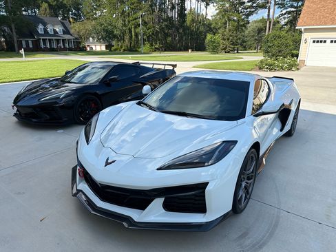 Used 2024 Chevrolet Corvette Z06 w/ Stealth Interior Trim Package image 9
