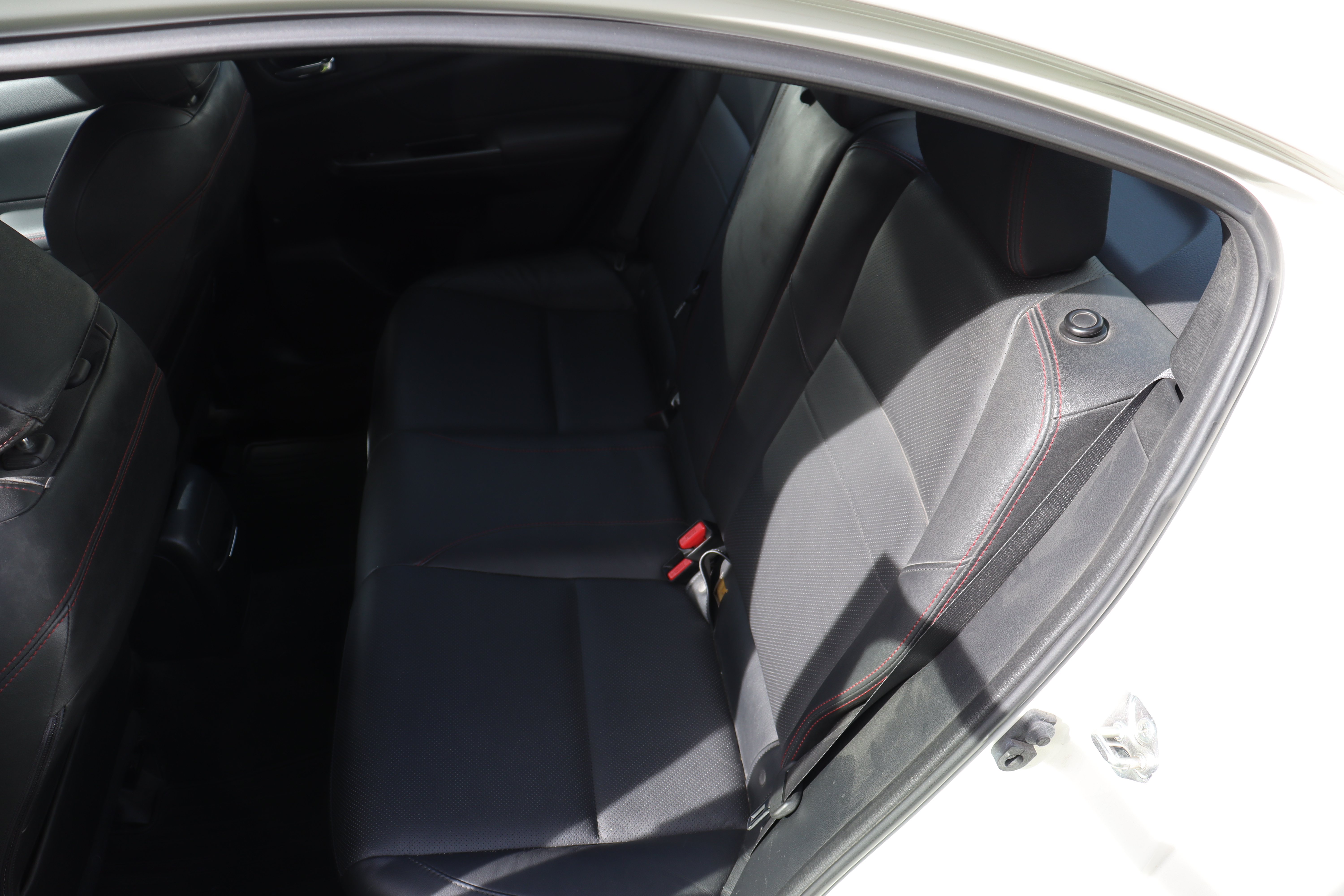 Used 2016 Subaru WRX Limited AWD/4WD image 18