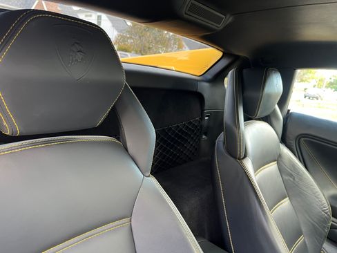 Used 2013 Lamborghini Gallardo LP 550-2 image 22