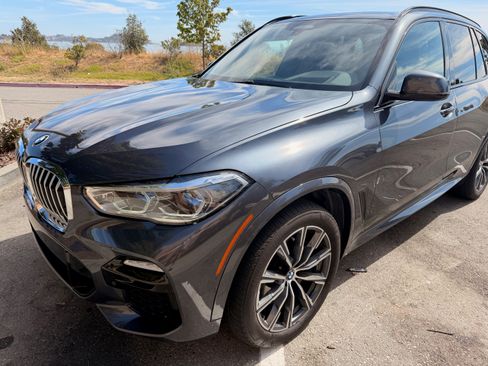 Used 2019 BMW X5 xDrive50i w/ M Sport Package AWD/4WD image 2