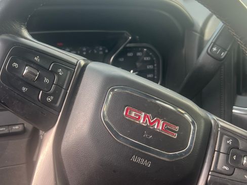 Used 2020 GMC Sierra 1500 AT4 w/ AT4 Premium Package image 6