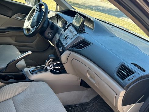 Used 2012 Honda Civic LX image 14