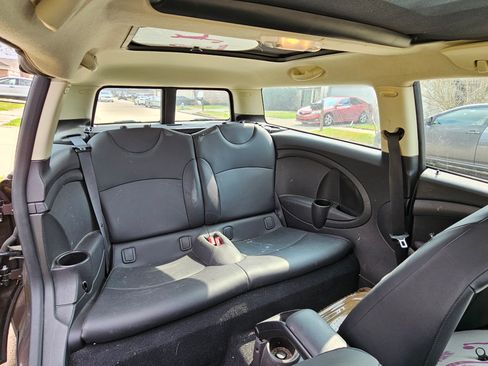 Used 2012 MINI Cooper Clubman image 8