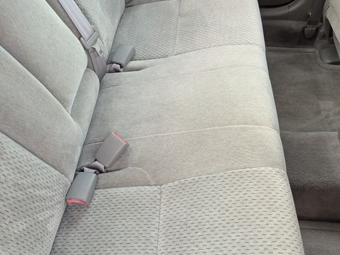 Used 2003 Toyota Camry LE FWD image 22
