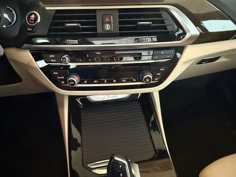 Used 2019 BMW X3 xDrive30i w/ Premium Package image 6