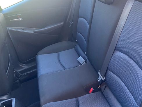 Used 2018 Toyota Yaris iA image 11