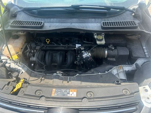 Used 2015 Ford Escape SE FWD image 6
