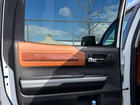 Used 2021 Toyota Tundra 1794 Edition image 10