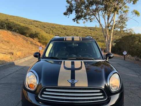 Used 2014 MINI Cooper Countryman FWD image 9