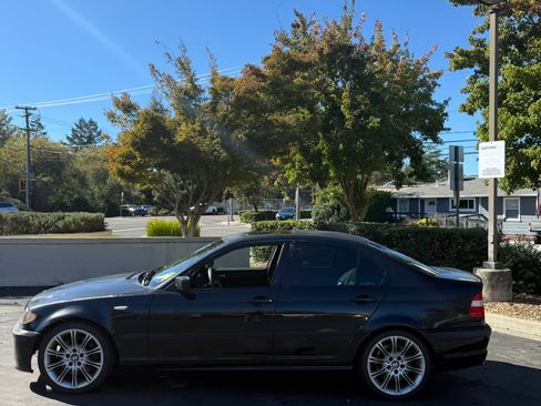 Used 2003 BMW 330i Sedan image 4