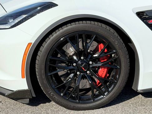 Used 2016 Chevrolet Corvette Z06 w/ 2LZ Preferred Equipment Group image 14