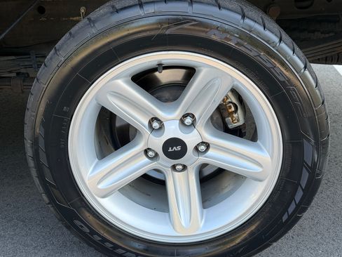 Used 2003 Ford F150 Lightning RWD image 31