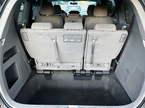 Used 2016 Honda Odyssey EX image 19