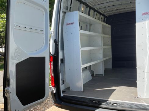 Used 2020 Mercedes-Benz Sprinter 2500 image 14