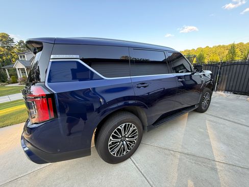 Used 2025 Nissan Armada Platinum AWD/4WD image 4