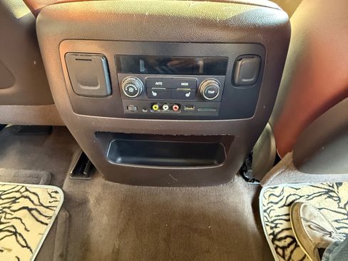 Used 2015 Chevrolet Tahoe LTZ image 11