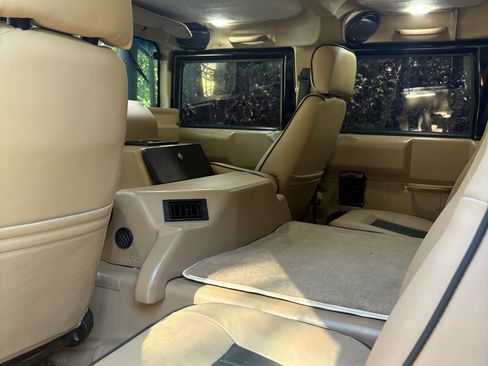 Used 1997 HUMMER H1 4-Door Wagon AWD/4WD image 5
