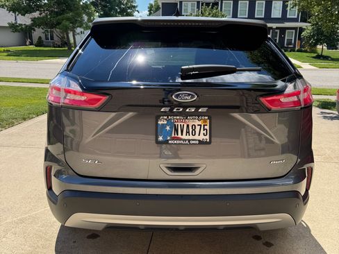 Used 2023 Ford Edge SEL w/ Convenience Package AWD/4WD image 8