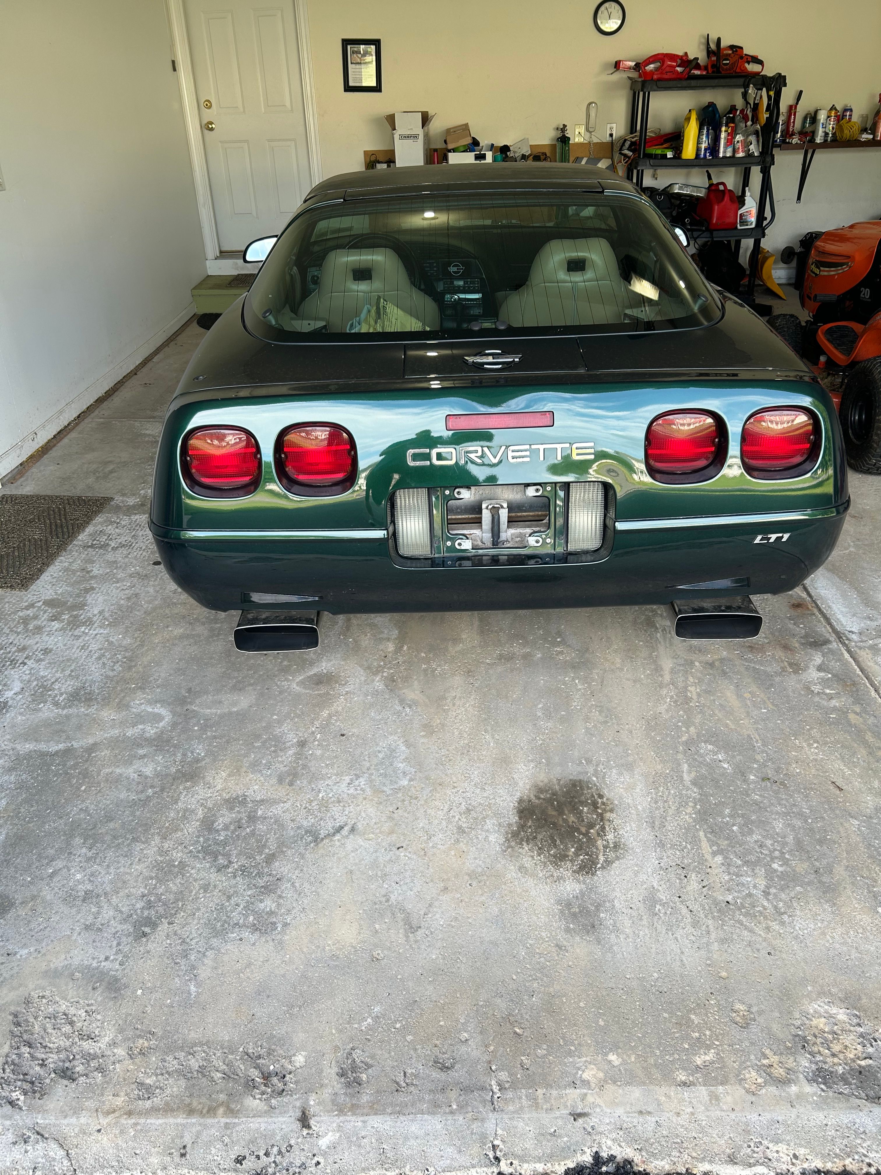 Used 1994 Chevrolet Corvette Coupe RWD image 9