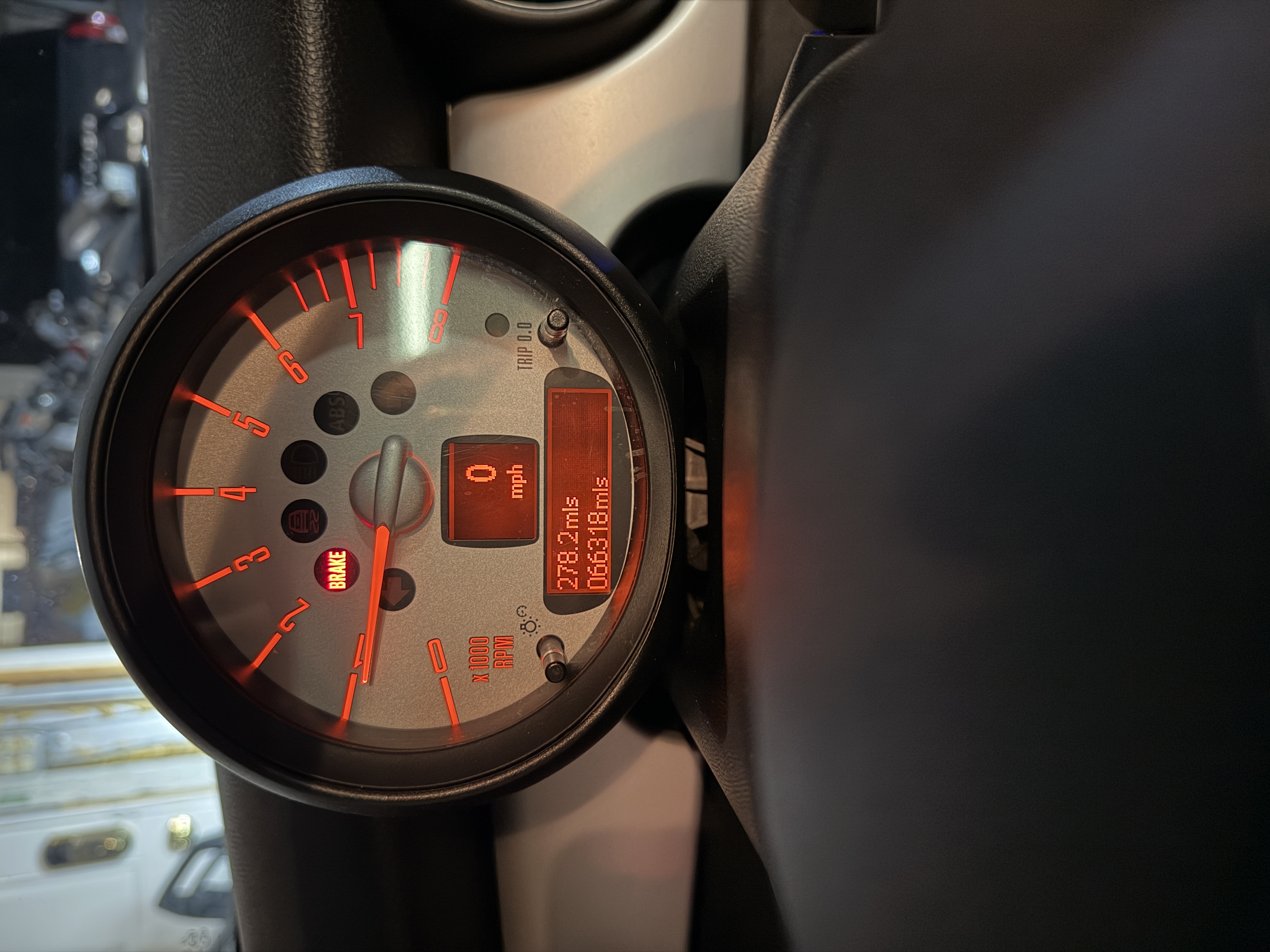 Used 2013 MINI Cooper Clubman FWD image 8