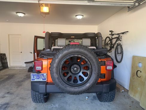 Used 2010 Jeep Wrangler Sport AWD/4WD image 4