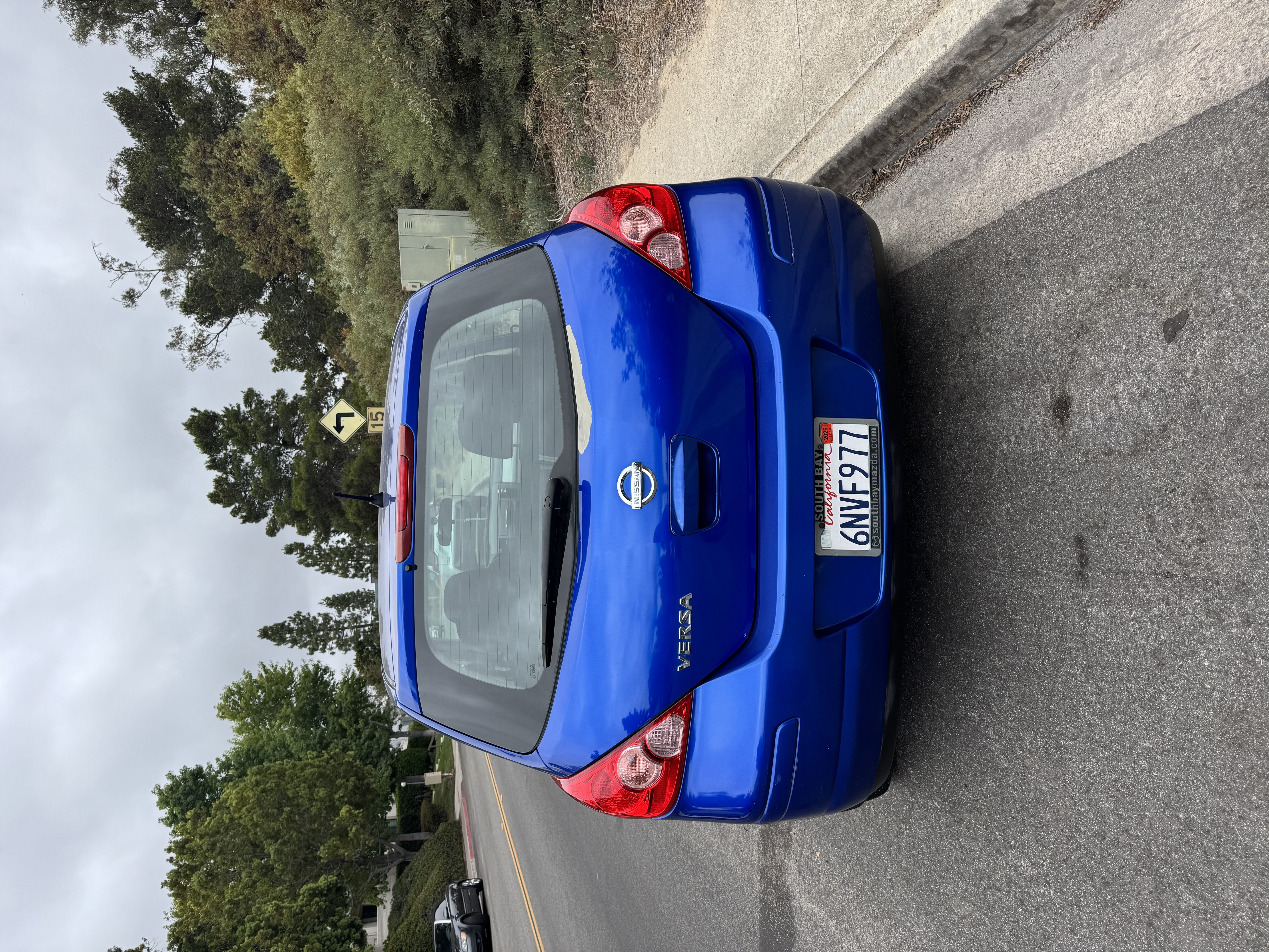 Used 2011 Nissan Versa 1.8 S w/ PWR Plus Pkg FWD image 5