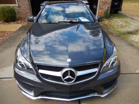 Used 2016 Mercedes-Benz E 400 4MATIC Coupe image 1