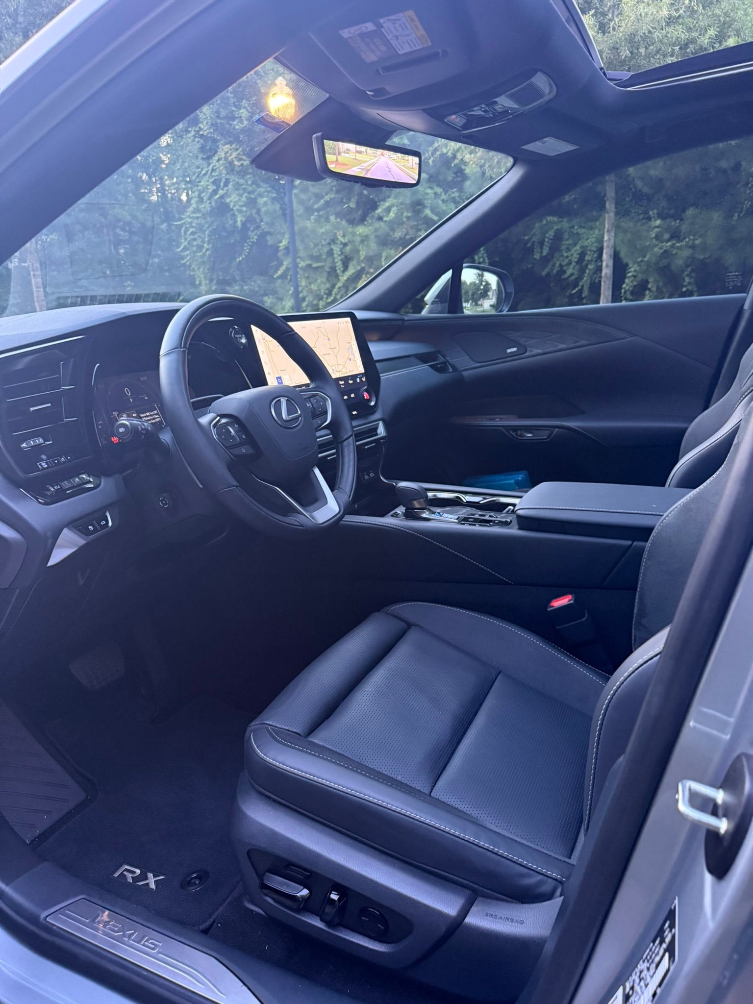 Used 2026 Lexus RX 450h AWD w/ Convenience Package image 18