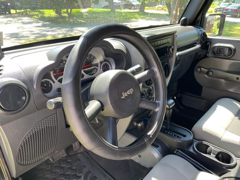 Used 2010 Jeep Wrangler Sport AWD/4WD image 11