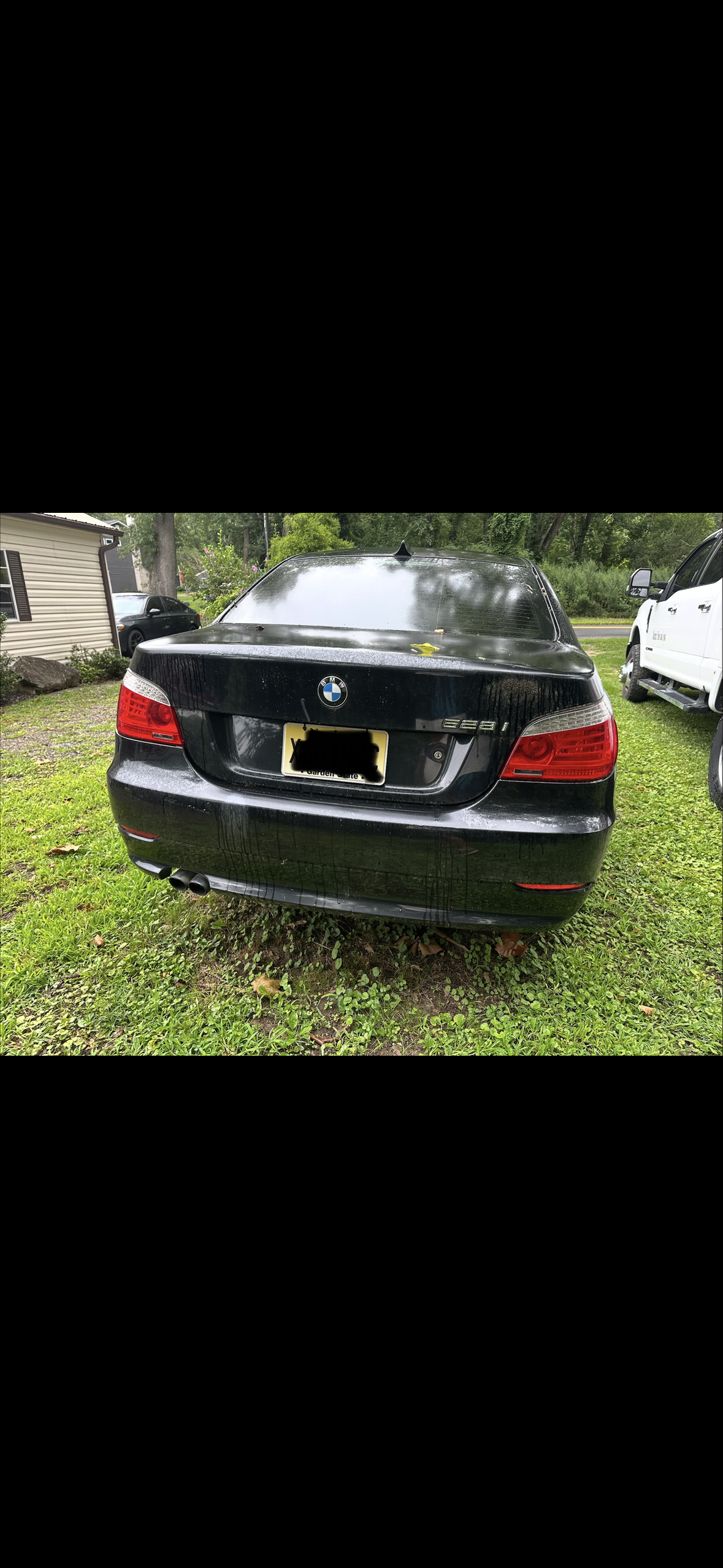 Used 2010 BMW 528i xDrive Sedan AWD/4WD image 1