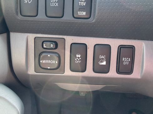 Used 2009 Toyota Tacoma 4x4 Double Cab image 14