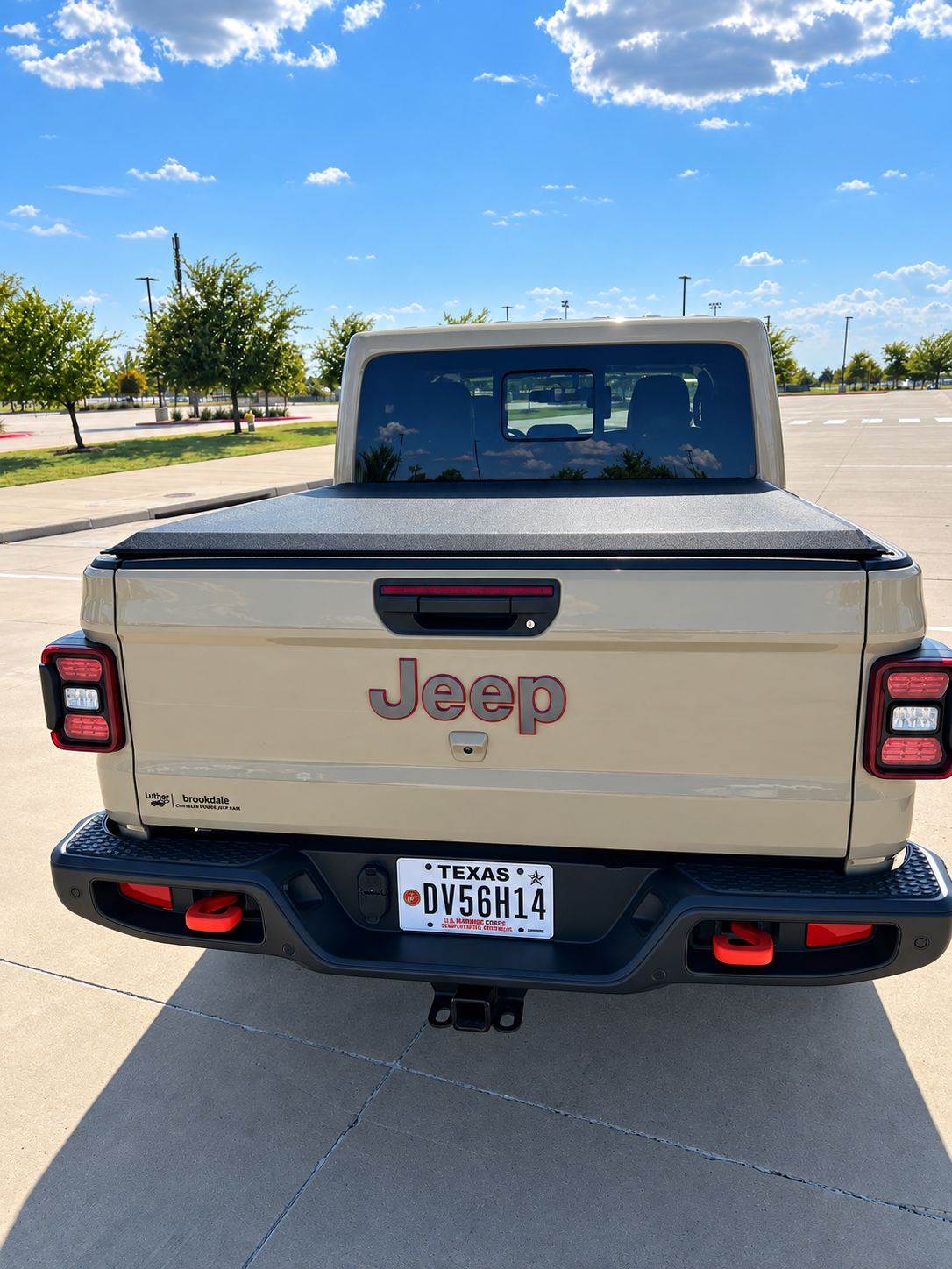 Used 2020 Jeep Gladiator Mojave AWD/4WD image 6