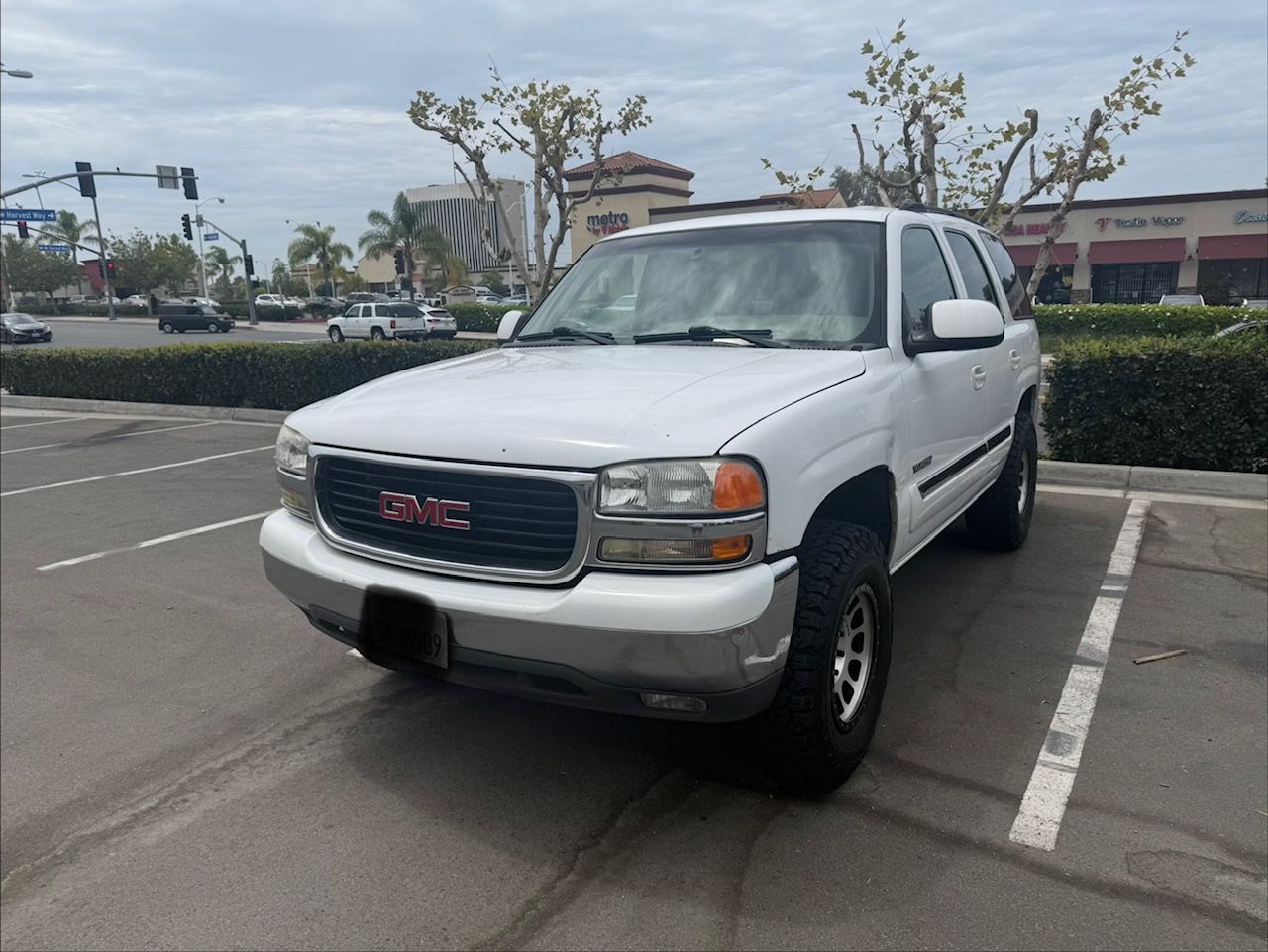 Used 2004 GMC Yukon SLE RWD image 5