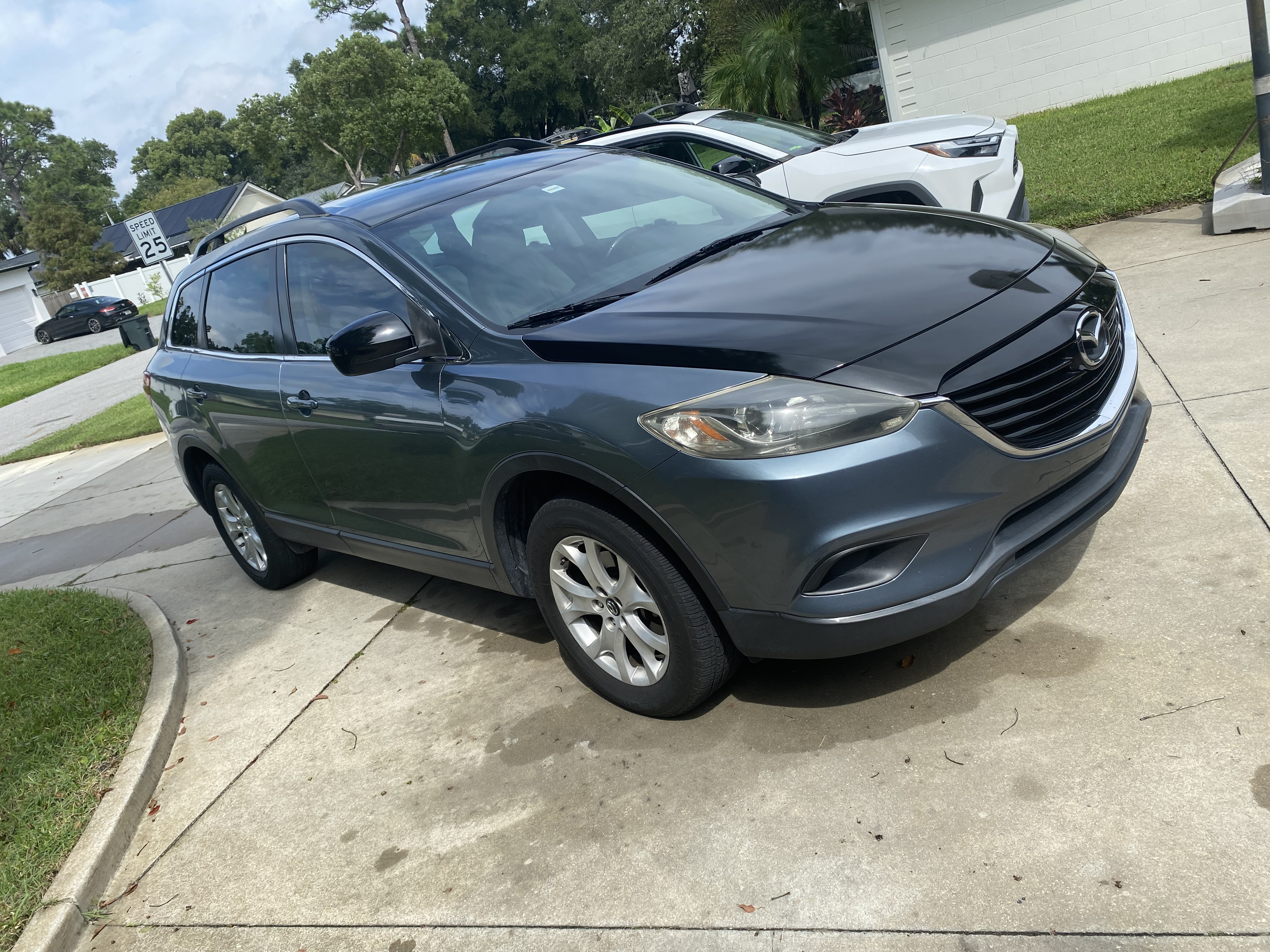 Used 2013 MAZDA CX-9 Touring FWD image 1