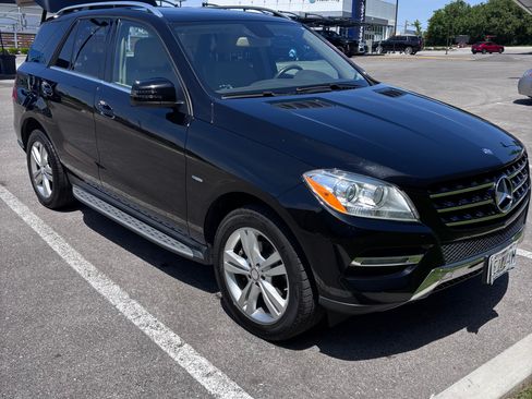 Used 2012 Mercedes-Benz ML 350 4MATIC image 4