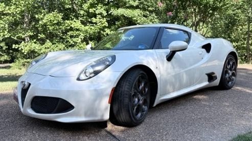 Used 2016 Alfa Romeo 4C Coupe w/ Convenience Group - Coupe RWD image 5