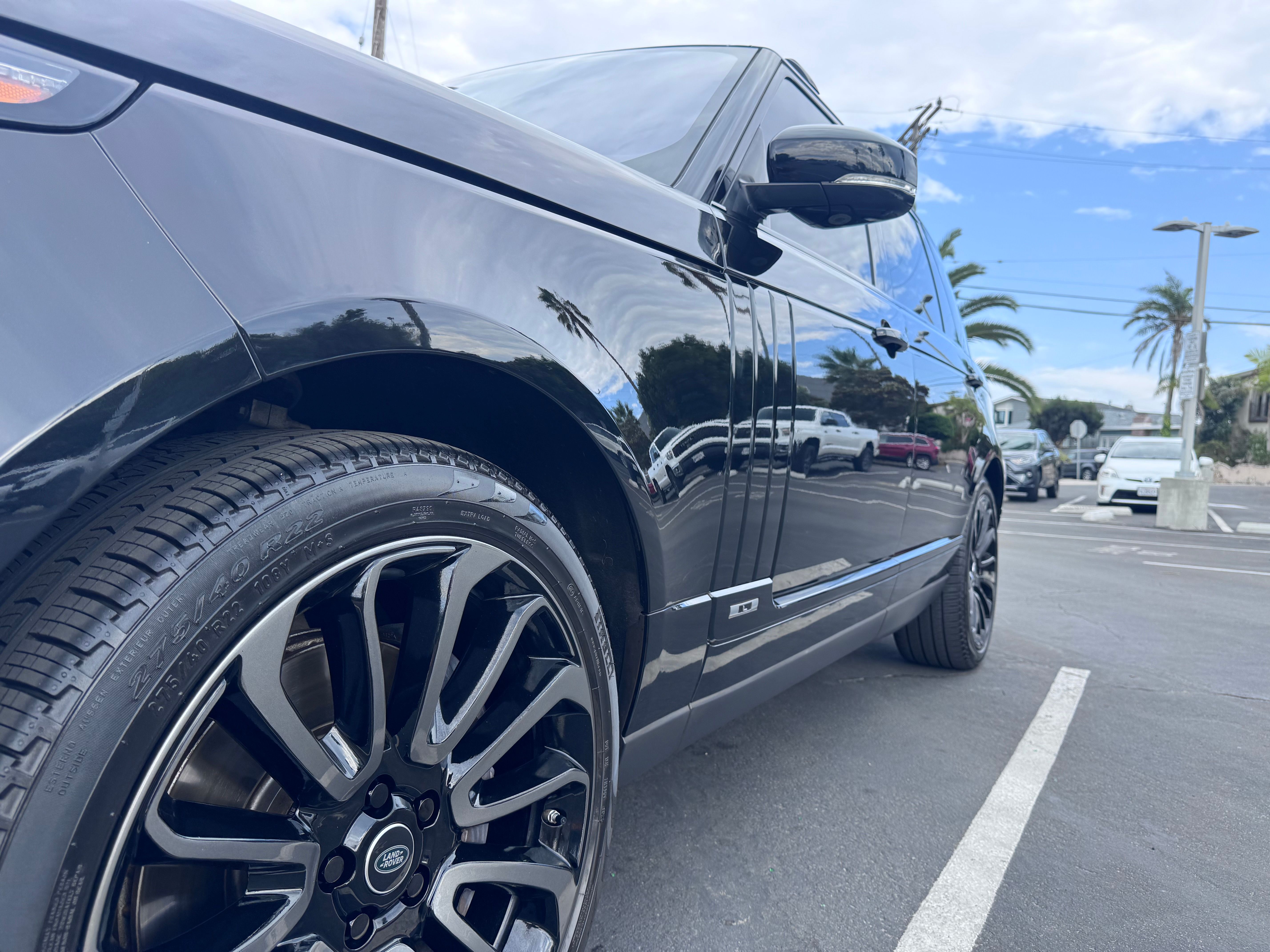 Used 2017 Land Rover Range Rover Long Wheelbase Supercharged AWD/4WD image 10