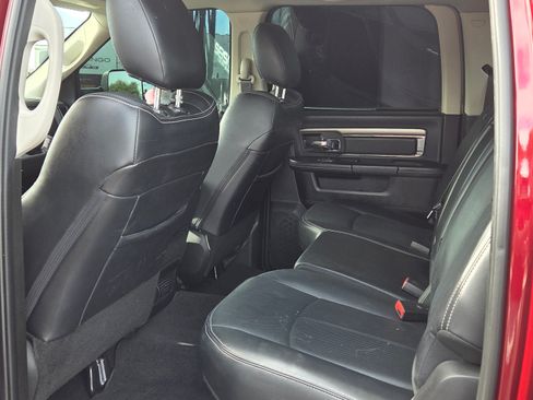 Used 2018 RAM 3500 Laramie w/ Sport Appearance Group image 12