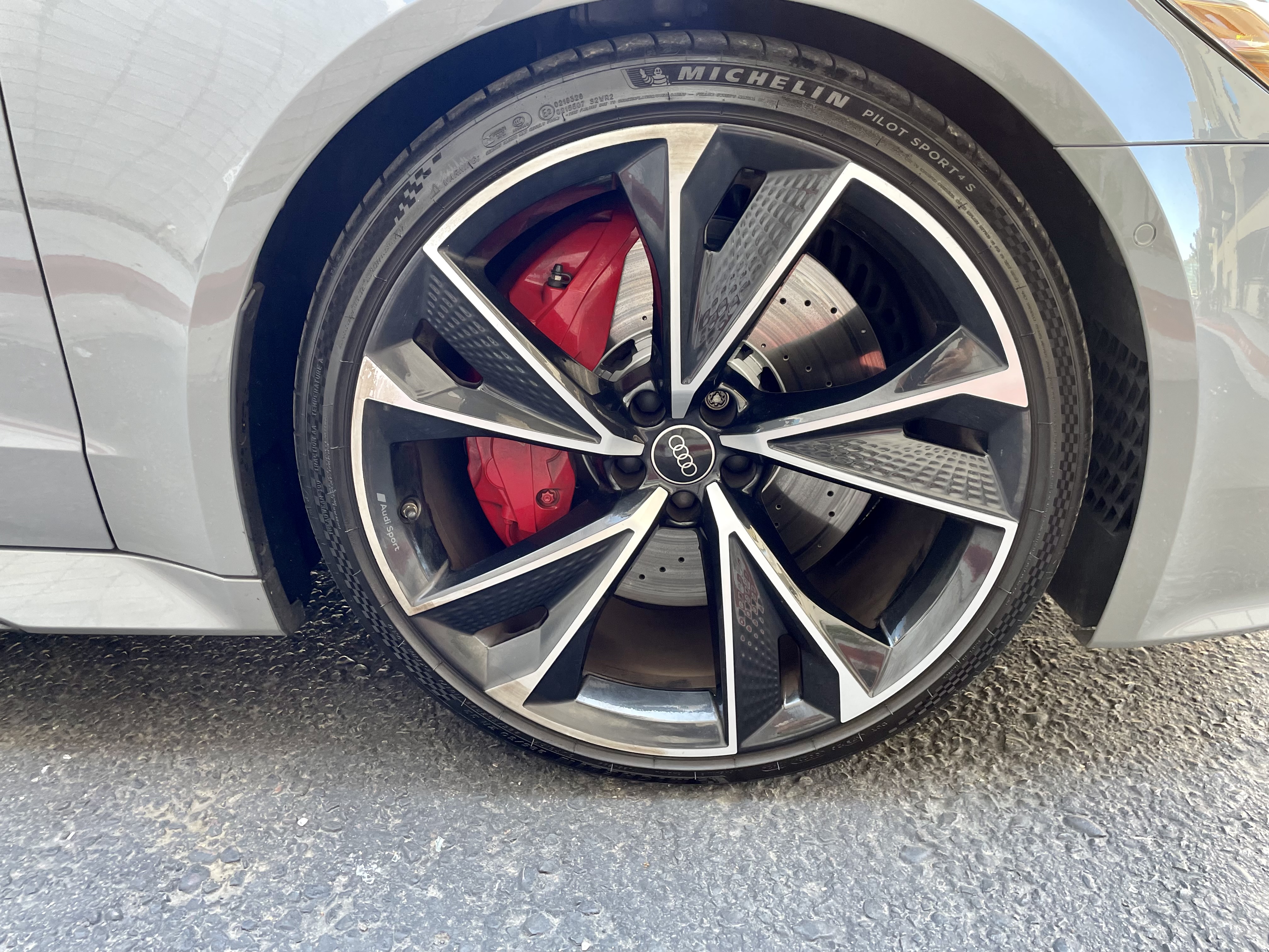 Used 2021 Audi RS 7 Sportback AWD/4WD image 15